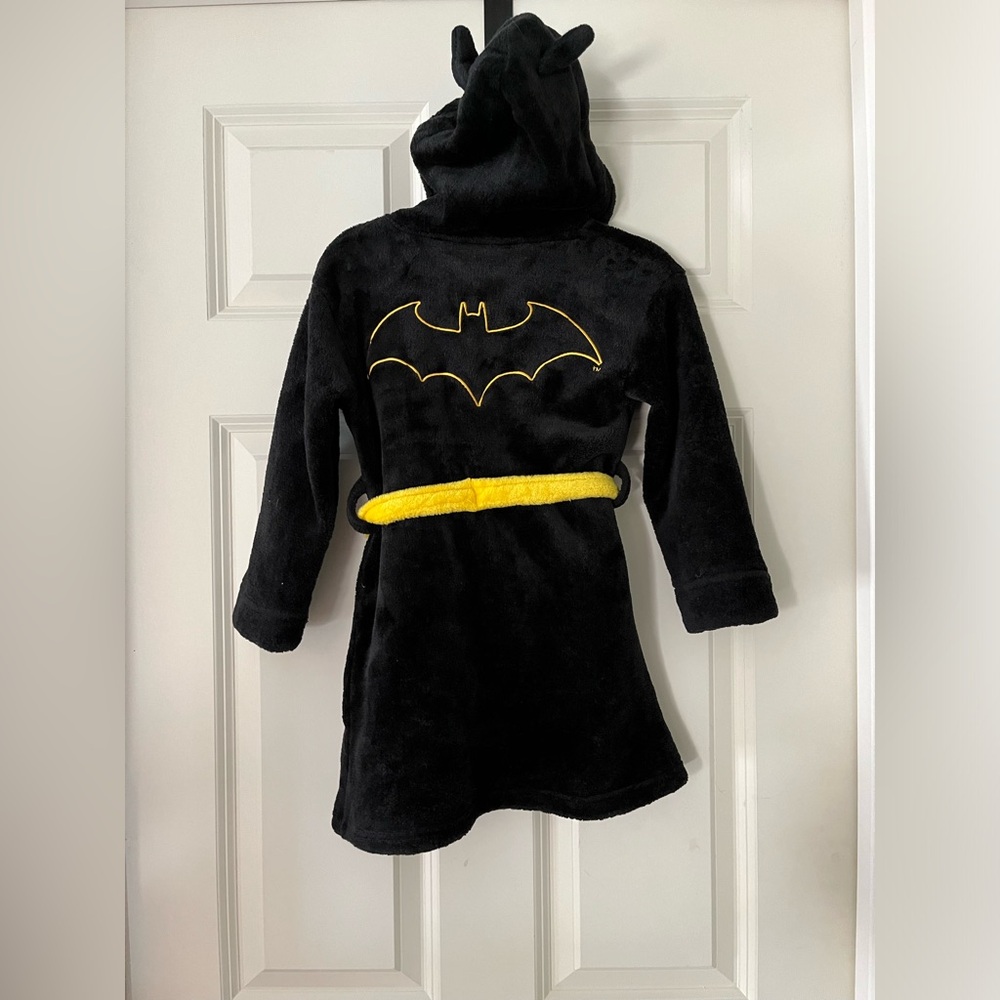DC Comics Kids Superhero Batman Plush Fleece Hooded Costume Robe 4T